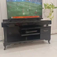 میز تلویزیون ترکیب شیشه و ام دی اف