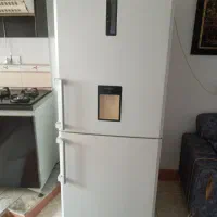 یخچال و لباسشویی .