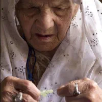 نیاز پرستار برای سالمند