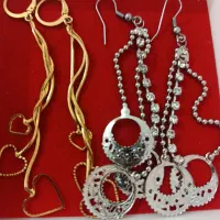 چند جفت گوشواره