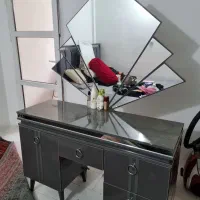 میز کمد ارایشی