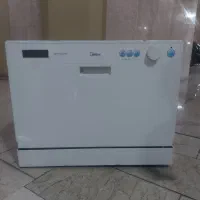 ماشین ظرفشویی
