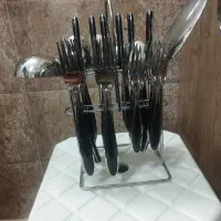 قاشق چنگال چاقو بزرگ و کوچک
