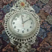 ساعت دیواری