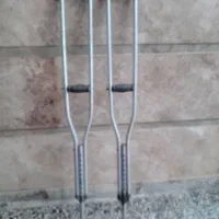 عصا زیر بغلی