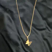 ۷۰۰ گرم طلای ۱۸ عیار در حد نو