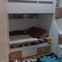 تخت خواب دو طبقه نوجوان
