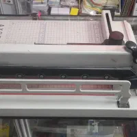 گیوتین کاغذ