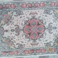 تعدادی فرش تراکم بالا کارکرده