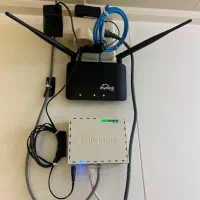 خدمات نصب و فعالسازی مودم وایفای و اینترنت