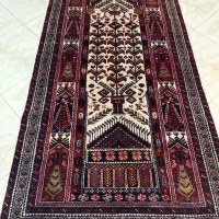 قالیچه  دستباف طرح یکطرفه عشایری