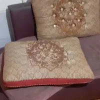 پشتی دکمه ای