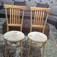 2عدد صندلی چوبی ،فلزی
