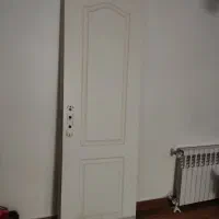 در دستشویی و حمام ۲عدد