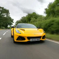 استخدام راننده باخودرودنا،شاهین،لیفان،ام وی ام و
