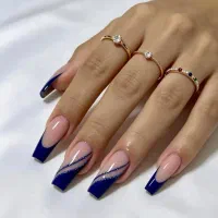 تخفیف کاشت ناخن به مدت محدود