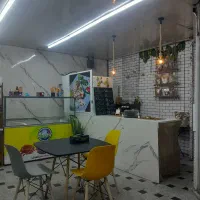 کافه با تمام وسایل