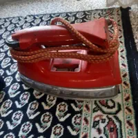 اتو قدیمی
