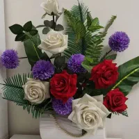 گل مصنوعی تزیینی