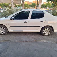 206 v8
