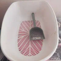 ظرف خاک گربه با بیلچه