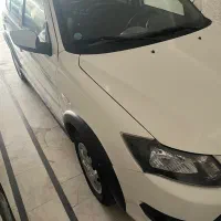 کوییک مدل ۱۴۰۴ سفیدمشکی