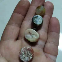 مهره نشان کهنه