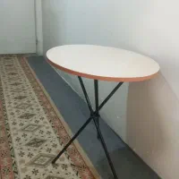 میز خاطره به قطر ۶۰