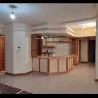 برج-آفتاب-آپارتمان-155-متری-با-دو-انباری-سندی