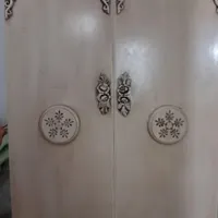 بخاری..کمد لباس ..میز تلویزیون