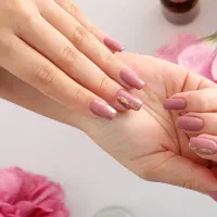 کاشت ناخن