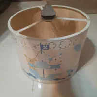 لوستر  و ساعت اطاق کودک