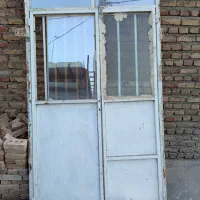 در انبار یا مغازه سنگین