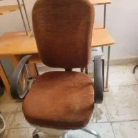 صندلی چرخ دار و ساده