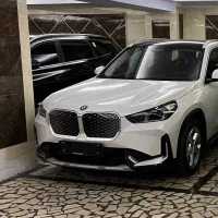 BMW IX1 2025