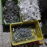 اویز پلاستیکی کفش صندل  پایه رگال قدی لباس کفش