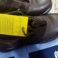 فروش کفش و لباس کار