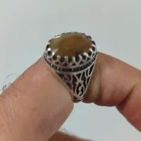 انگشتر یاقوت زرد