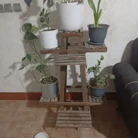 پایه گل در حد نو سالم بدون شکستگی