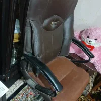 یه صندلی تمیز درحدنو