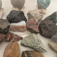 راف|جواهرات|اصفهان, ناژوان|دیوار
