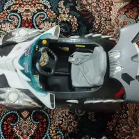 سه چرخه و ماشین شارژی
