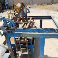 دو دستگاه بلوک زن ۱۰ و‌۱۵ دستی