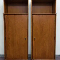 یک جفت کمد چوبی