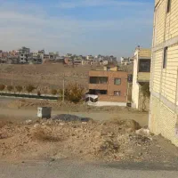 زمین-مسکونی-بر-خیابان-20متری