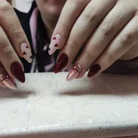 کاشت ناخن تکاوران