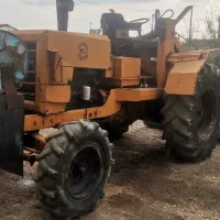 تراکتور بیل عقب