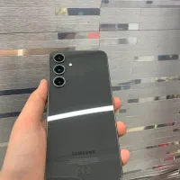 S24fe  256 ram 8 همراه با گارانتی