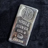 خرید و فروش ساچمه و شمش نقره