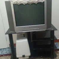 تلوزیون سونی با میز
